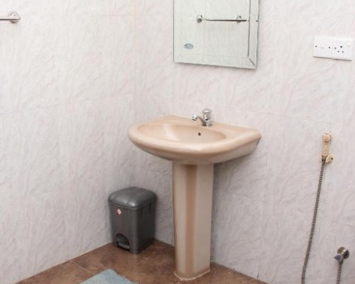 Shanith Guesthouse 2* в Негомбо: что важно знать перед бронированием