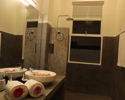 Beach Grove Villas 4* — Унаватуна, Шри-Ланка