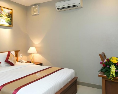 White Lion Hotel 2* в Нячанге: что важно знать перед бронированием