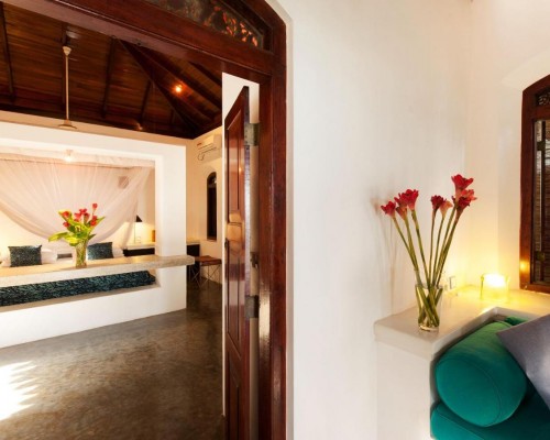 Apa Villa Thalpe 5* — пляжный отель в Унаватуне