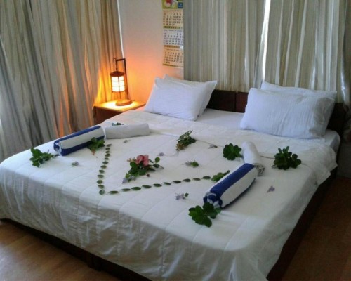 Batuta Maldives Surf View 3* (Тулсду, Северный Мале)