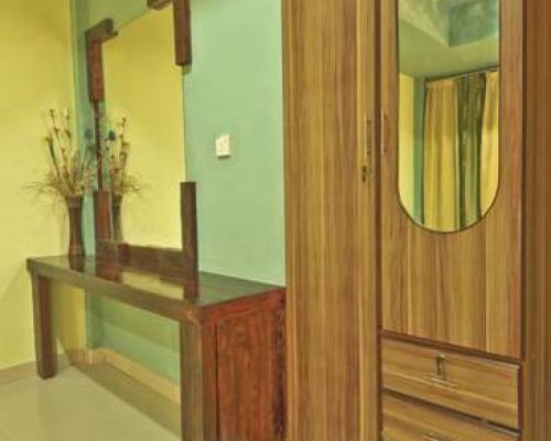 Variety Stay Tourist Inn 3* — городской отель в Мале