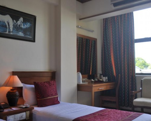 Отель Relax Inn 3* в Мале, Мальдивы
