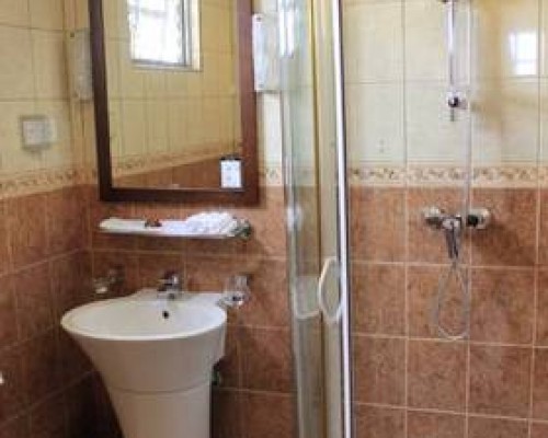 Cerulean View 4* — городской отель в Мале