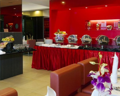 Mookai Suites 3* — городской отель в Мале