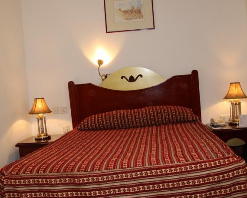 Zain International 3*