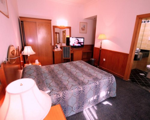 Zain International 3*