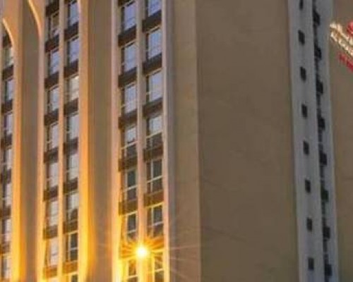 Commodore Hotel 4*