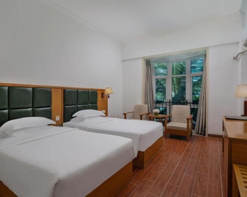 Huayuan Hot Spring Seaview Resort 4* — Хайнань, Санья