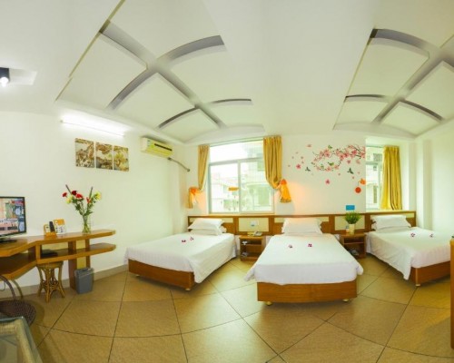 Sanya Tropical Island Hotel 2* — Хайнань, Санья