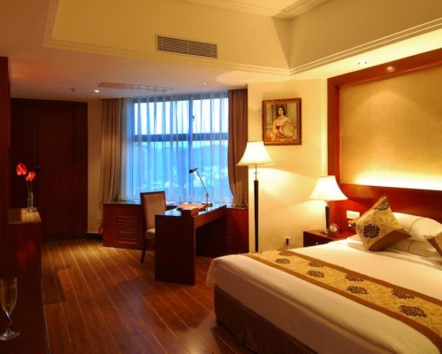 Отель Sanya International 3* на Хайнане (Санья)