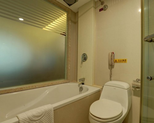 Oscar Hotel 4* — Хайкоу, Хайнань