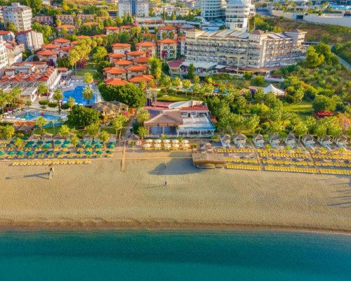 Justiniano Club Alanya 4* — семейный клуб на первой линии в Аланье