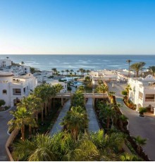 Continental Plaza Beach Resort 4* Continental Plaza Beach Resort 4*
