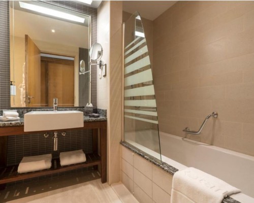 Amwaj Rotana Jumeirah Beach 5* — отдых в Дубае на Джумейра-Бич