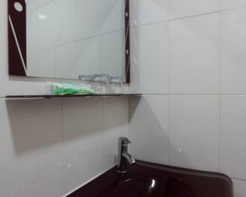 Sanya Noble The Seaview Tavern Hotel 3* на Хайнане