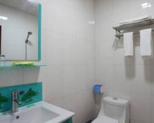 Sanya Noble The Seaview Tavern Hotel 3* на Хайнане