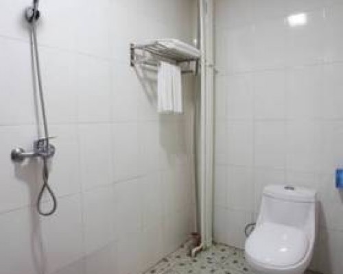 Sanya Noble The Seaview Tavern Hotel 3* на Хайнане