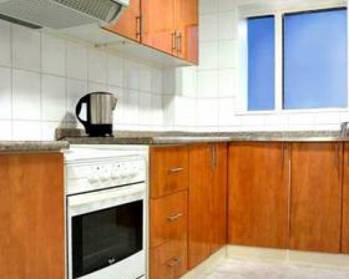 Al Muraqabat Plaza Hotel Apartments 3*