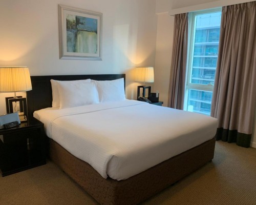 Nuran Marina Serviced Residences — апарт-отель в Dubai Marina