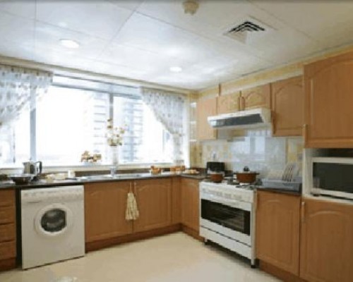Deira Suites Deluxe Hotel Suites