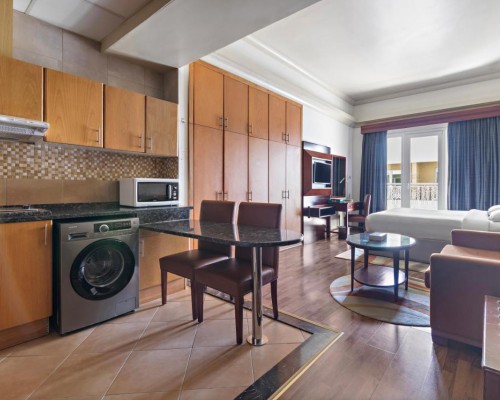 Al Khoory Hotel Apartments Al Barsha 4* — апарт-отель в Дубае, Аль-Барша