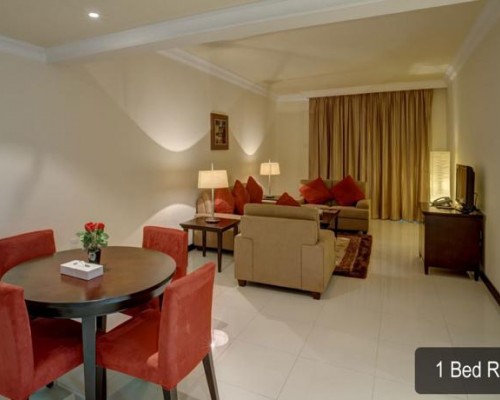 Skyline Deluxe Hotel Apartment 3*