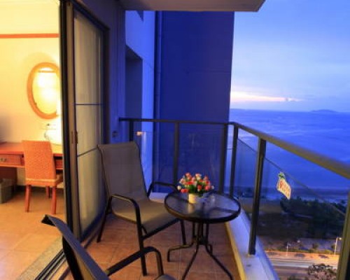 Ting Hai Wu Holiday Apartment, Санья (Хайнань)