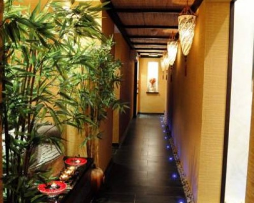 The Country Club Hotel Dubai 4* в Дубае