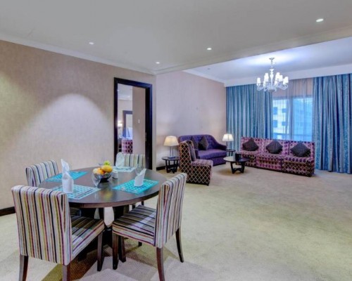 Donatello Hotel Apartments 4* — Аль-Барша, Дубай