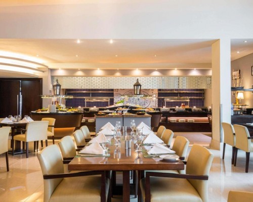 Novotel Hotel Deira City Centre 4* — Дубай, ОАЭ