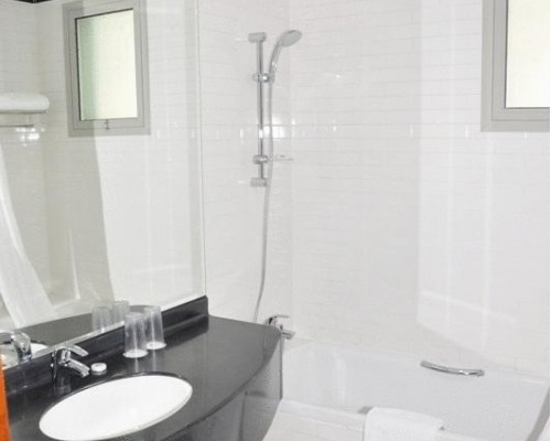 Akas-Inn Hotel Apartment 4*