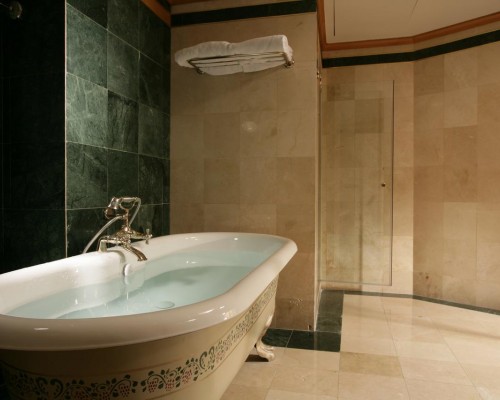 Chelsea Plaza 3*