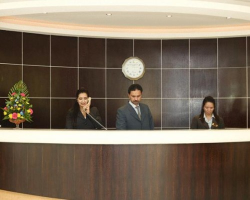 London Suites Hotel 3*
