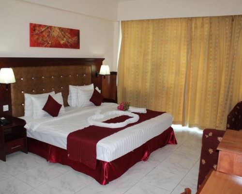 Dubai Nova 2*
