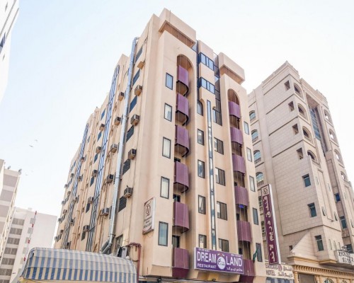 OYO 270 Dream Land Hotel
