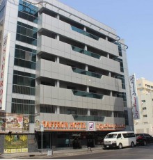 Saffron Hotel 2*