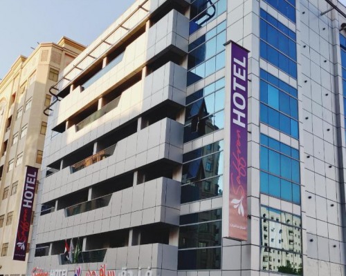Saffron Hotel 2* — скромный отель в центре Дубая