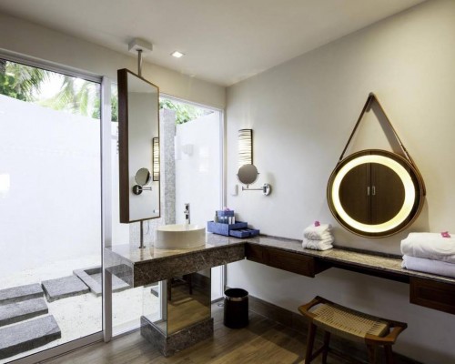 Machchafushi Island Resort & Spa, The Centara Collection, Ари Атолл
