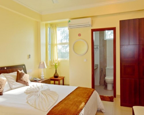 Crystal Beach Inn 3* — Хулхумале, Северный Мале