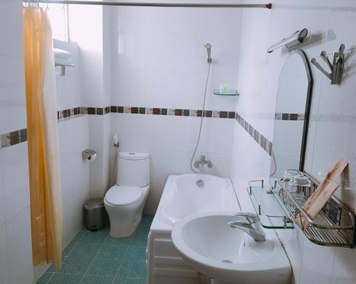 Nhat Thanh Hotel в Нячанге: что важно знать до брони