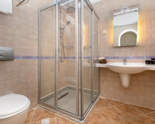 Adalya Port Hotel — отель в Калеичи, Анталья