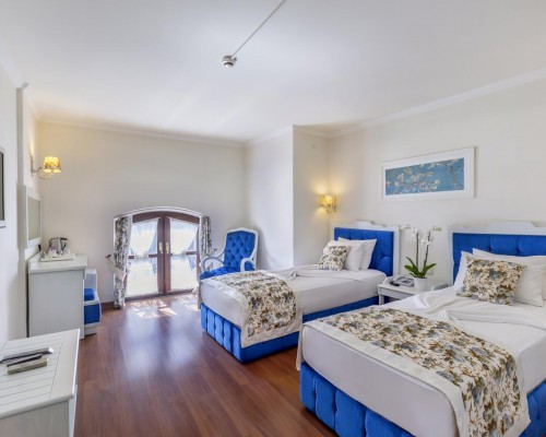 Adalya Port Hotel — отель в Калеичи, Анталья