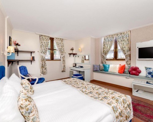 Adalya Port Hotel — отель в Калеичи, Анталья