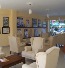Summer Garden Suites & Beach Hotel 3*