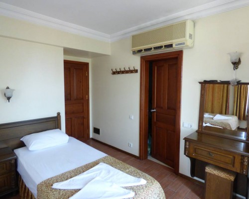 Hotel Reutlingen Hof: отель в Калеичи, Анталья