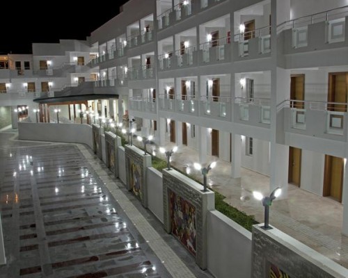 Sunhill Centro Hotel 4* в Гюмбет: честный обзор от турагента