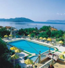 Hotel Club Phellos 3*
