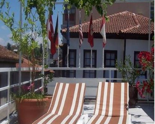 Frankfurt Hotel — отель в Старом городе Калеичи, Анталья