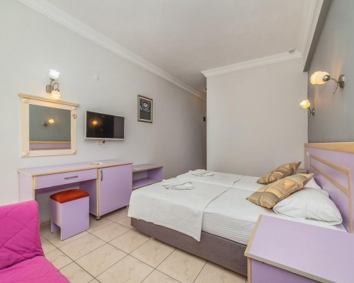 Majestic Hotel 3* в Фетхие (Олюдениз)
